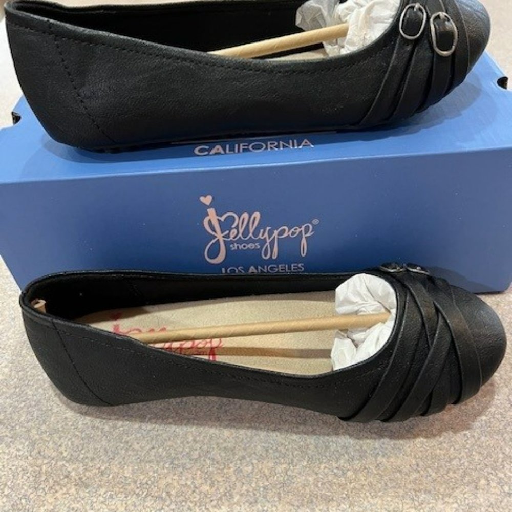 NWT Jellypop Genesis Shoes 7W